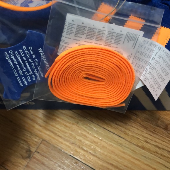 Adidas sneakers - Picture 4 of 5